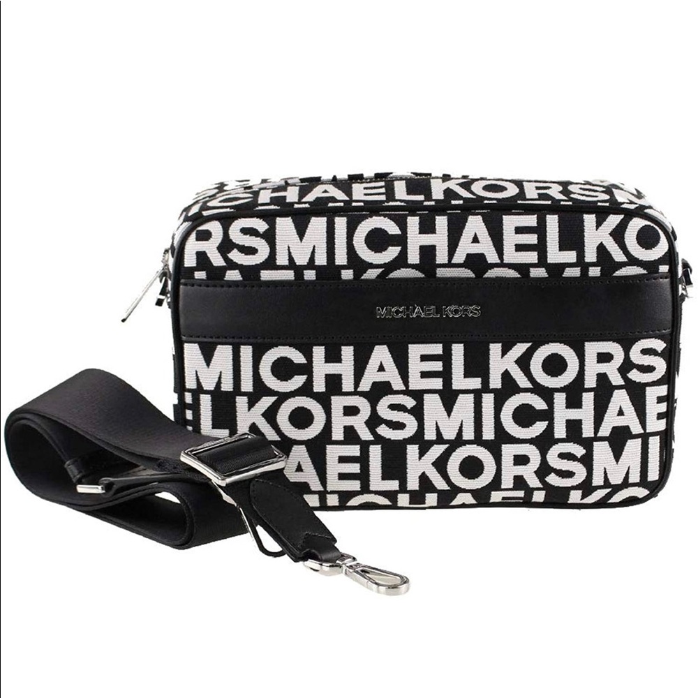 NWOT Michael Kors bag